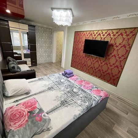 Appartamento Лермонтова 91 Pavlodar Esterno foto