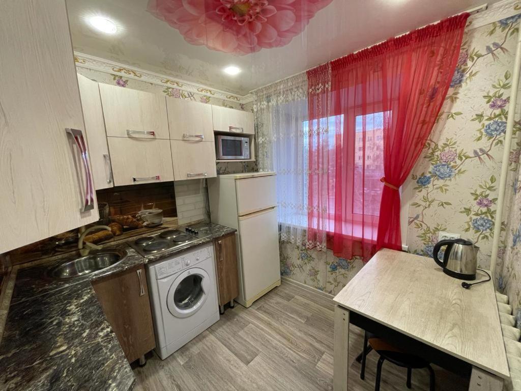 Appartamento Лермонтова 91 Pavlodar Esterno foto